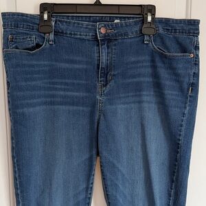 Signature by Levi Strauss Medium Blue Skinny Jeans